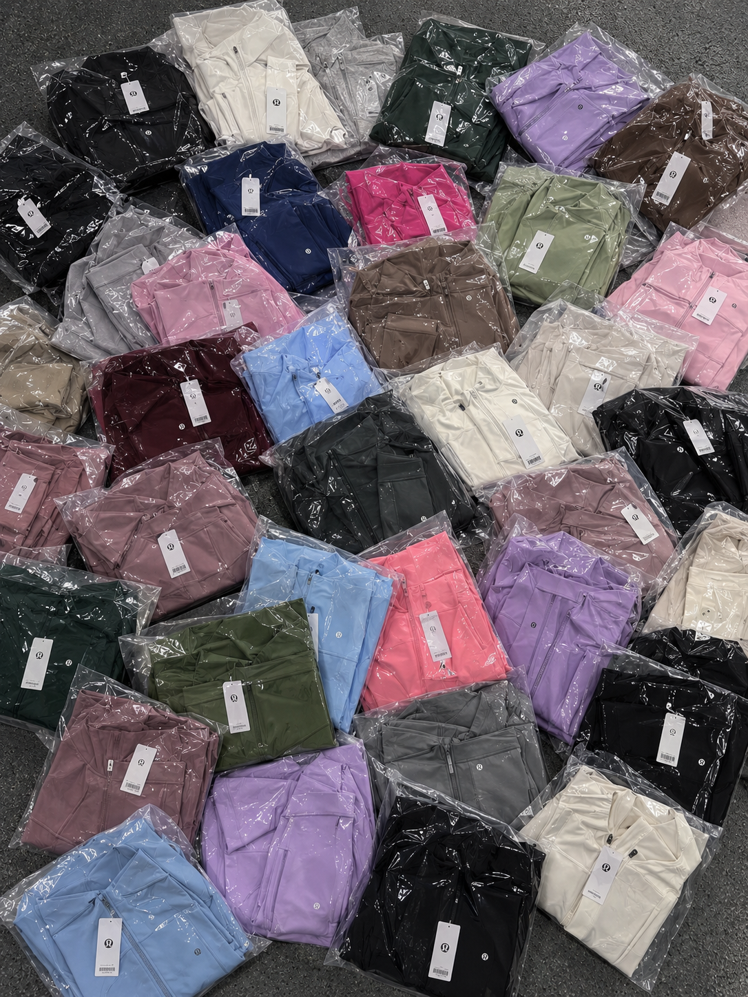 Ultimate Luxury & Activewear Vendor| Instant Access
